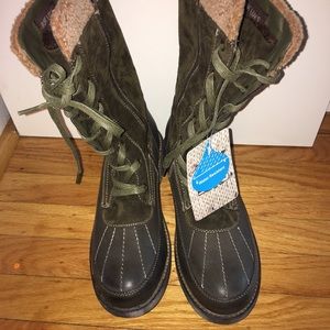 Muk Luk NWT Boots